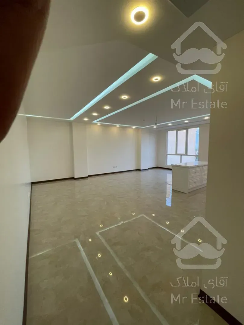 100 متر / دو خواب / مرزداران / منطقه عیان نشین