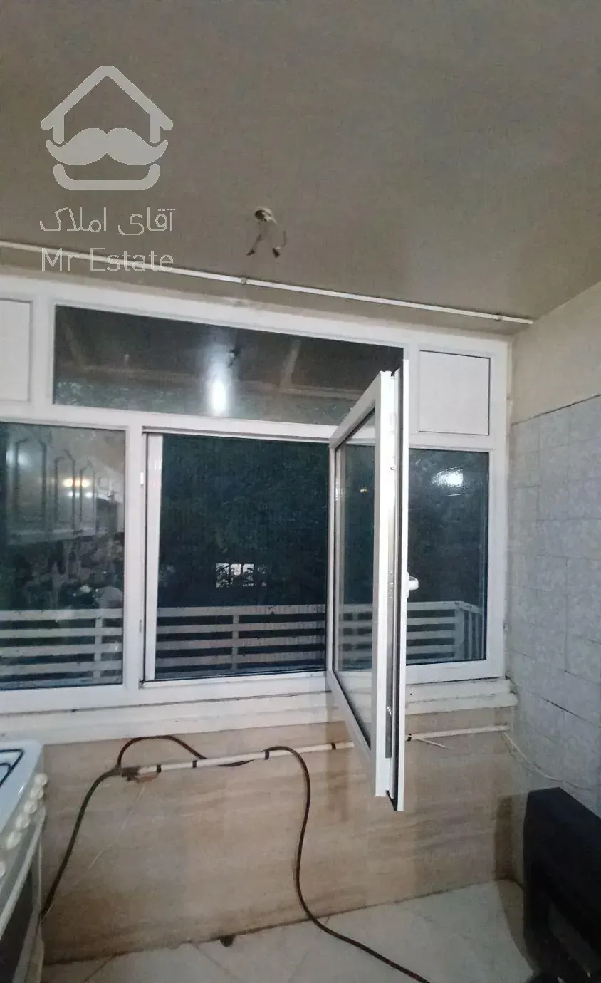 درب و پنجره دوجداره(upvc) حفاظ آهنی