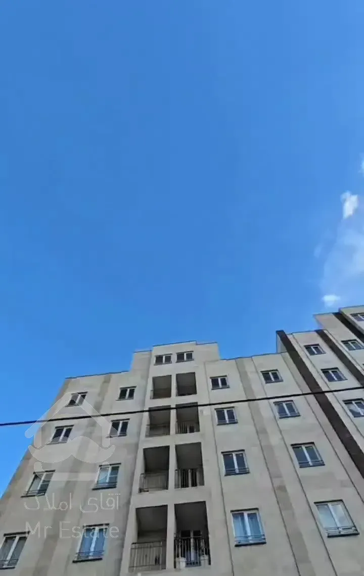 فروش آپارتمان / آزادگان ۱ / سه خوابه/ ۱۵۰ متر