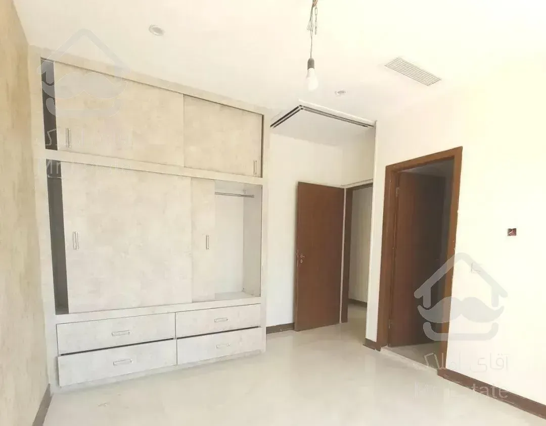 برج مجلل رونیکا پالاس  ۱۷۳ مترسه خواب پاسداران