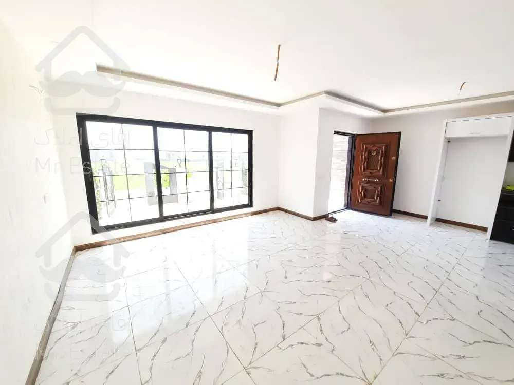 داخل شهرک سند تک برگ