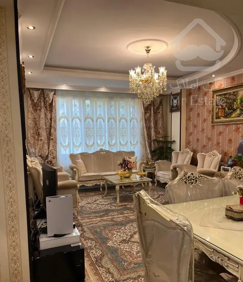 ۸۰ متر فول امکانات سالن پرده خور ورزی شمالی