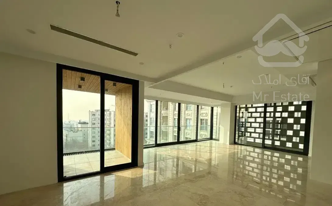 نیاوران/یاسر/۲۴۰متر/نئوکلاسیک/سندشخصی فول