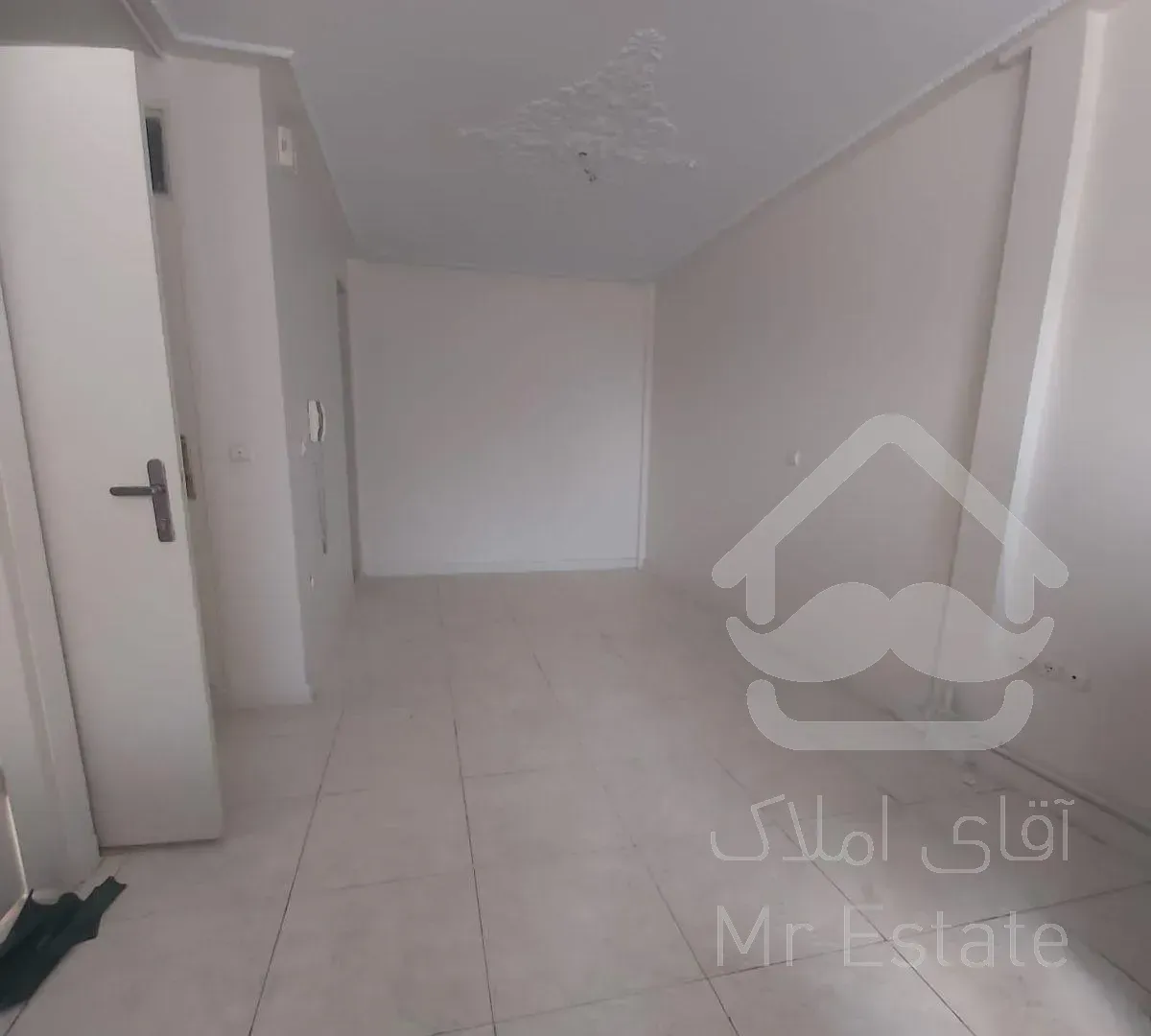 ۳۸ متر  خوش نقشه تکواحد