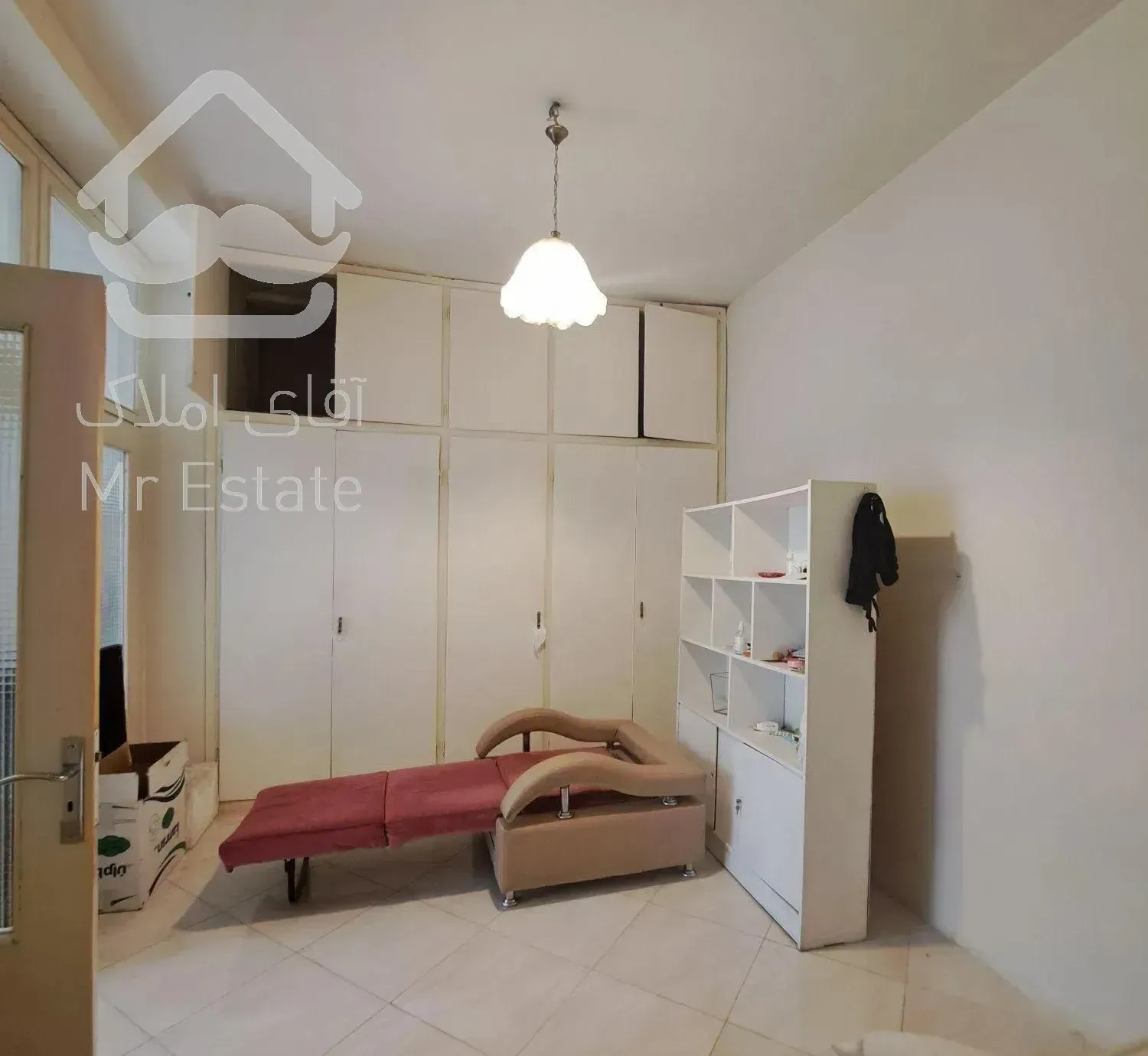 اپارتمان ویلایی۱۳۰متر دربستی