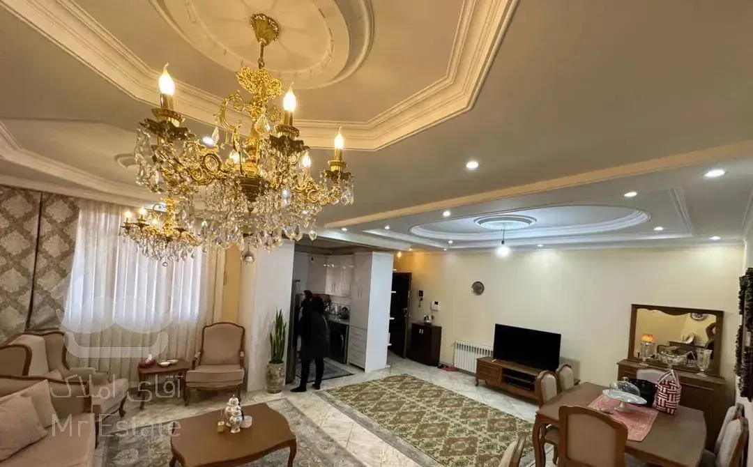 ۹۵ متر / فول امکانات / ۲ پارکینگ / ۱۲ ساله کنتوری