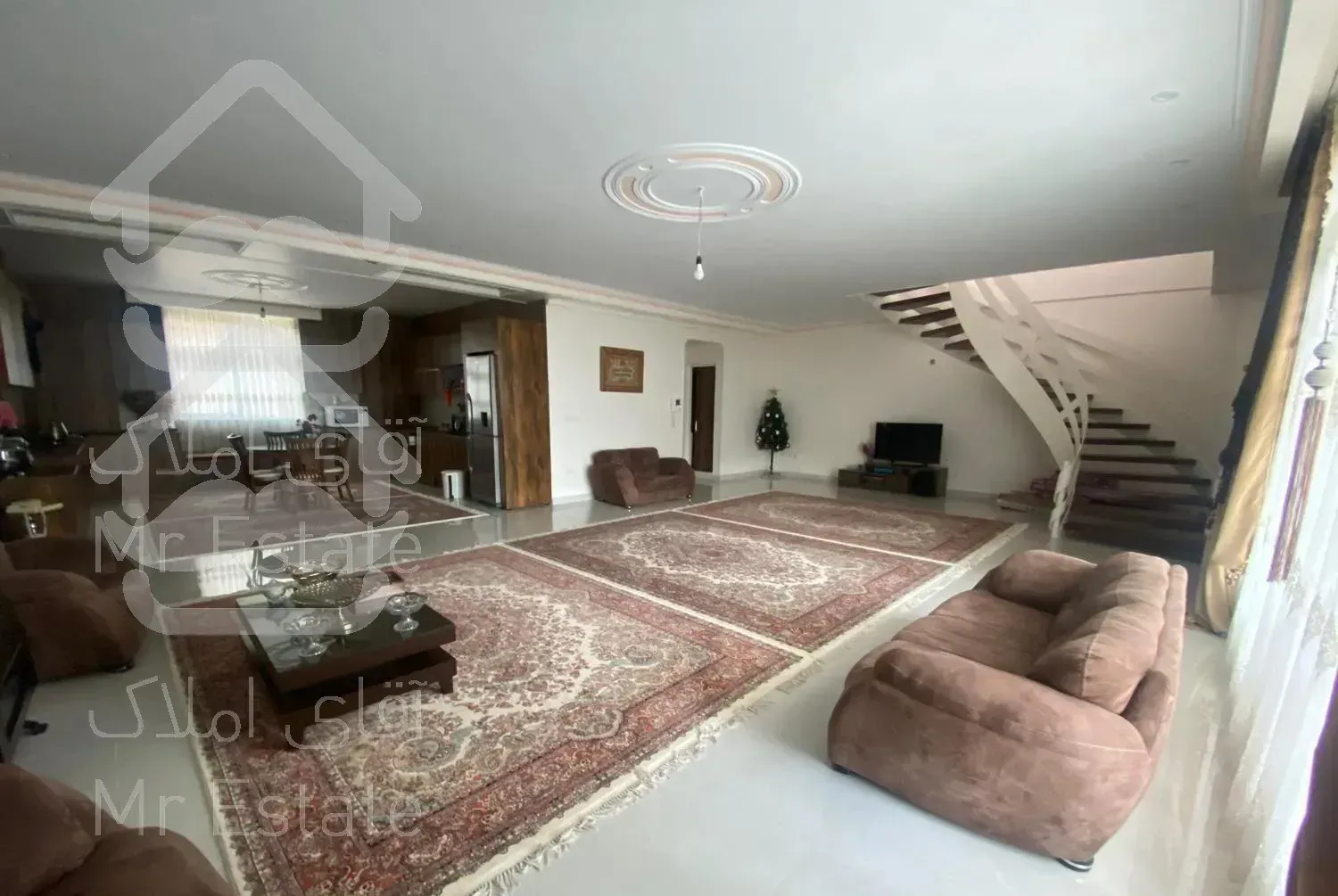 فروش ویلا۳۰۰ متردوبلکس جابان