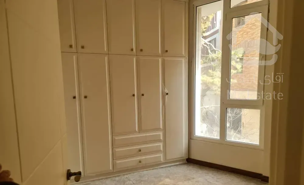 نوسازکلیدنخورده ۹۰ متری ۲ خوابه قیطریه