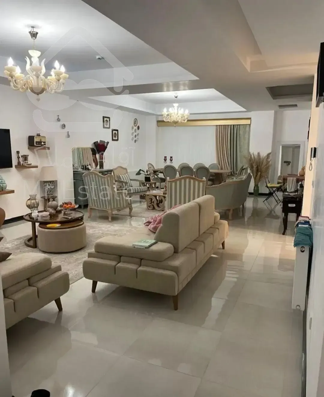 فروش آپارتمان ۱۵۰ متری شیک در دانشگاه 2