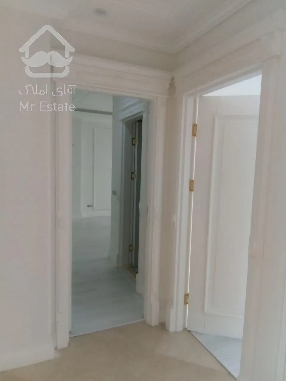 رهن و اجاره آپارتمان 165 متری آجودانیه