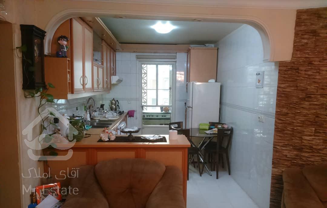 آپارتمان ۸۳ متر در شهرک شهید باقری