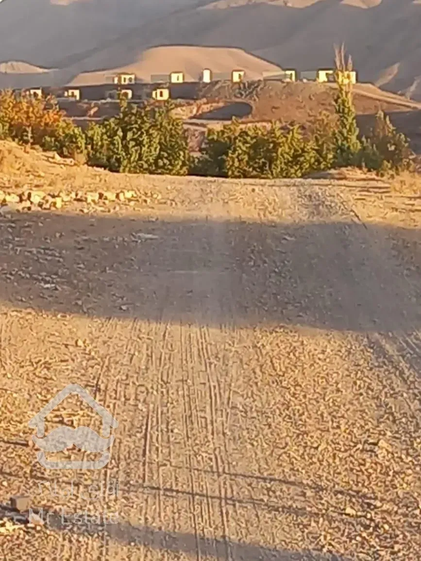 کوهسار خوروین شنده زمین مناسب باغچه