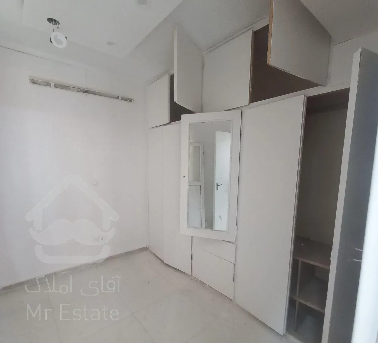 آپارتمان۵۳متری/پارکینگ دار/عجب گل