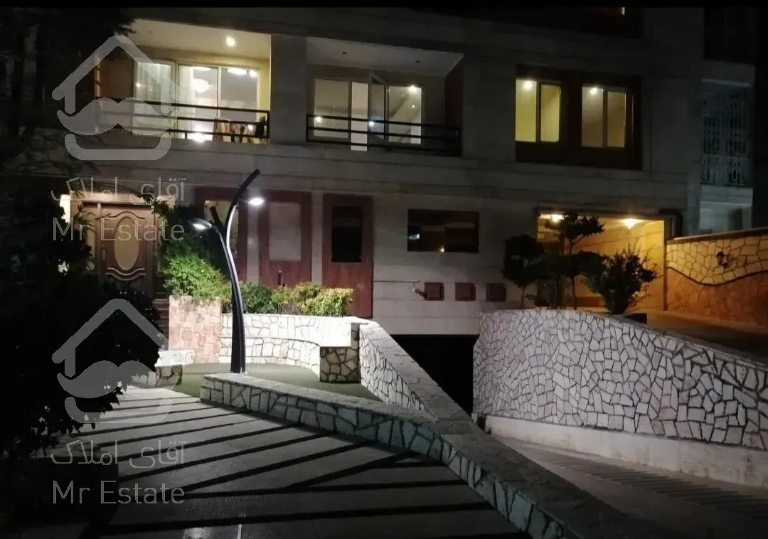 رهن آپارتمان ۱۴۰ متری سعادت آباد