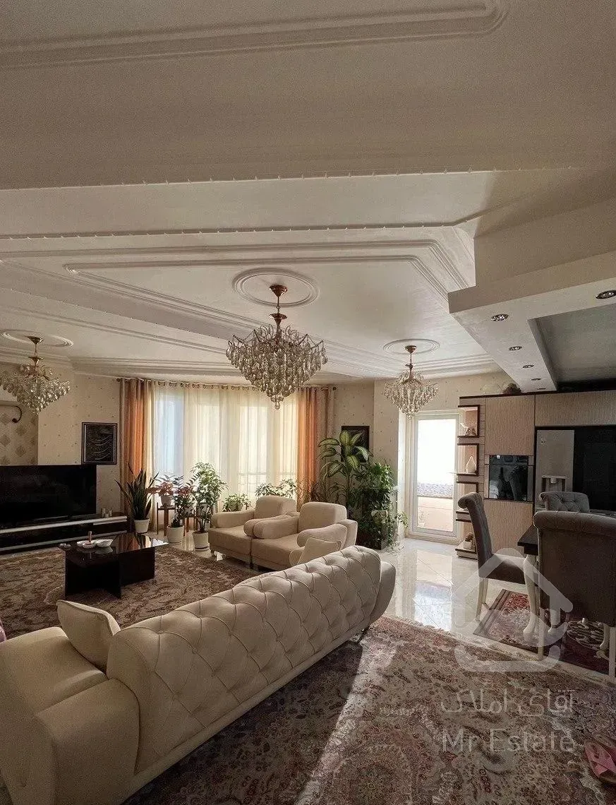 فروش آپارتمان ۱۶۰ متری ۳ خوابه بهمنی