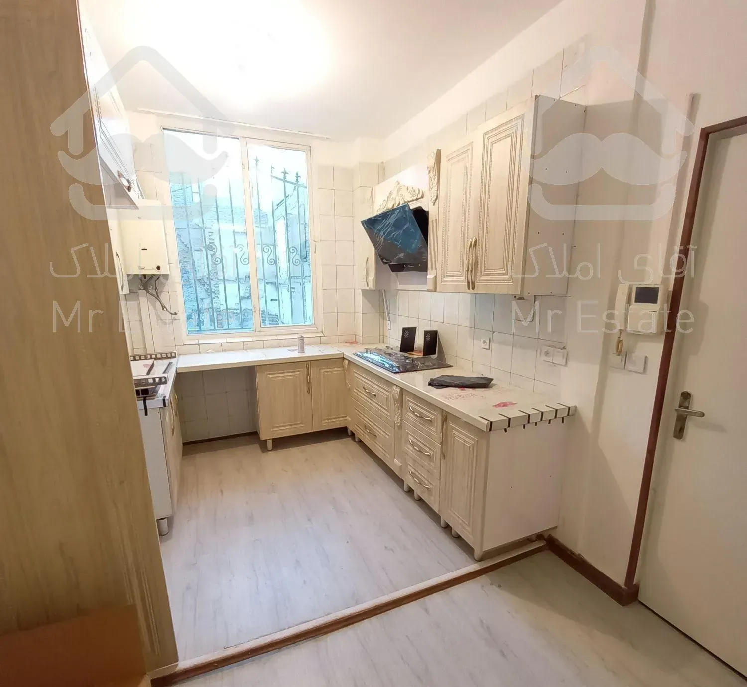 ۵۲متریک‌خوابه/فول باسازی/پارکینگ انباری.تخلیه