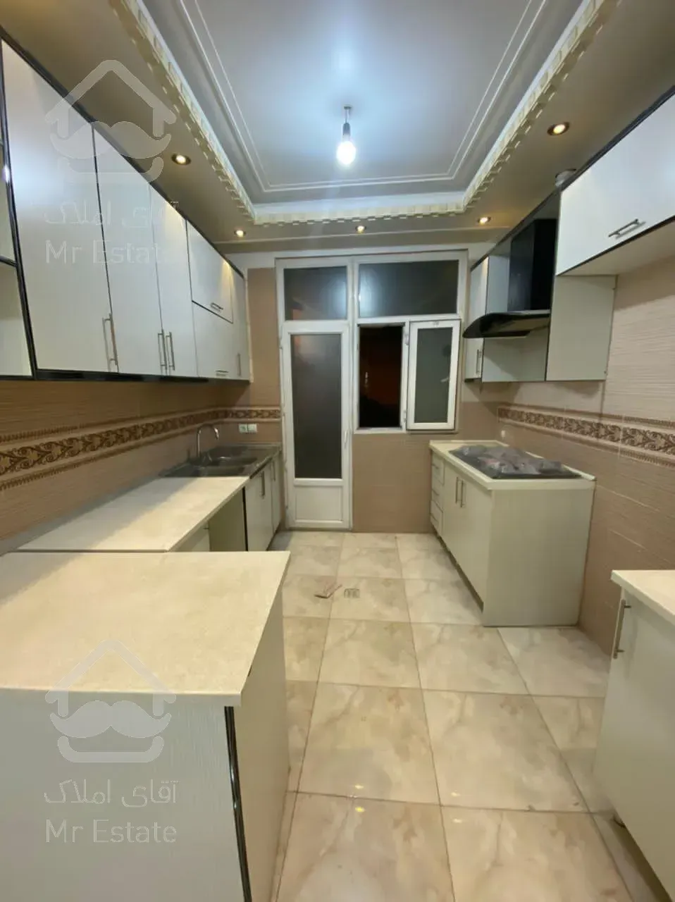 آپارتمان ۶۳ متری یک خواب فول امکانات سال ساخت ۱۳۹۳