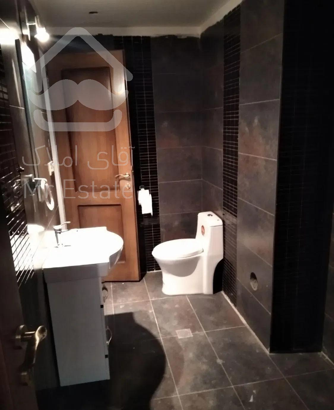 آپارتمان نوساز ۱۵۲ متری ۳ خوابه فرعی  بهار