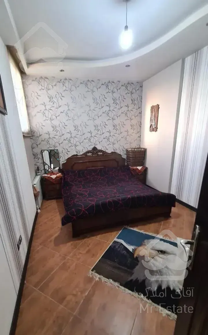 آپارتمان ۱۳۸ متری حاشیه کوچه بیست متری