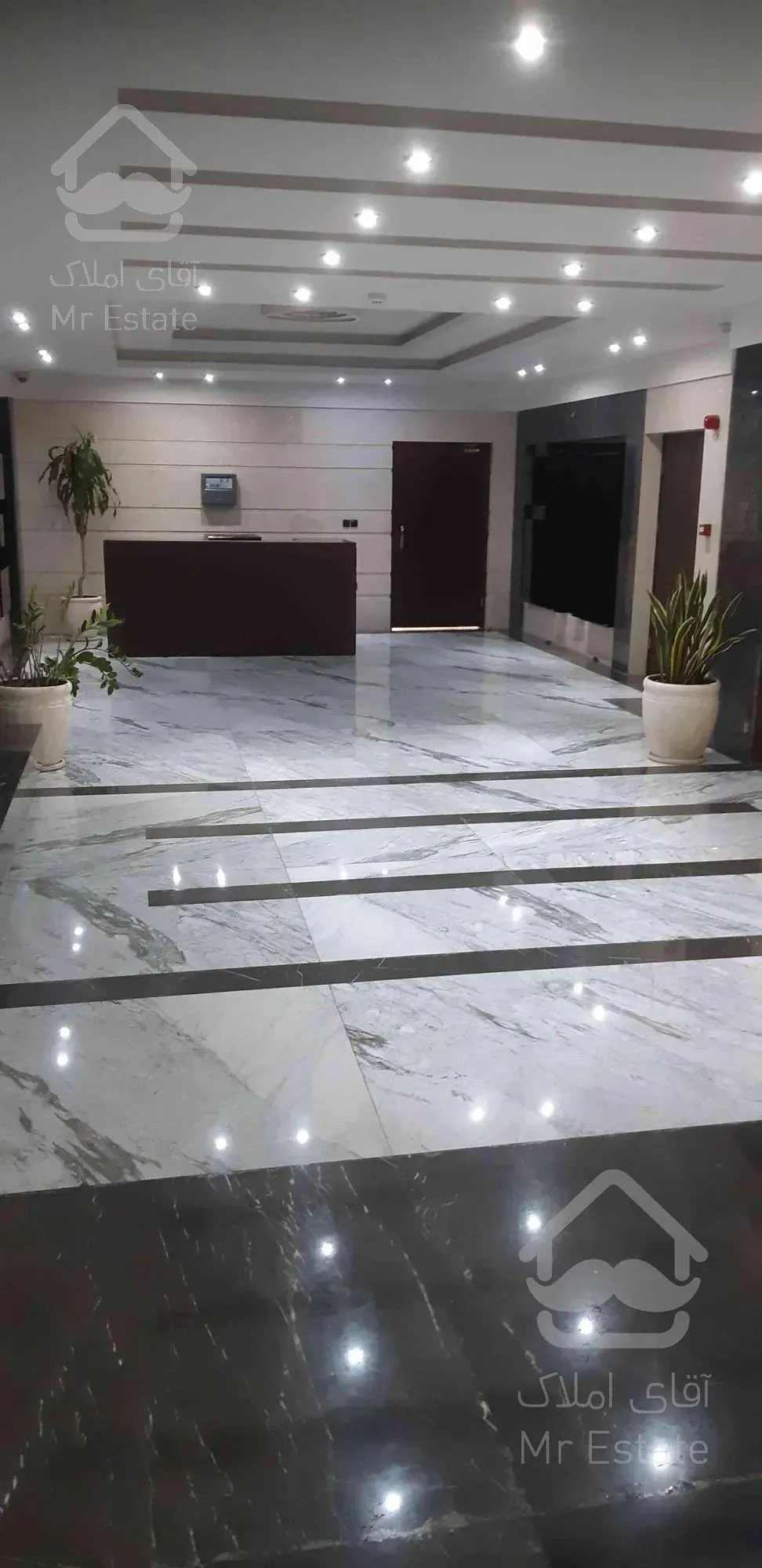 آپارتمان ۱۰۵ متری فرمانیه  کلید نخورده