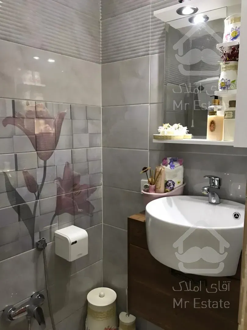 ۷۰ متر ۲ خواب زیر قیمت منطقه