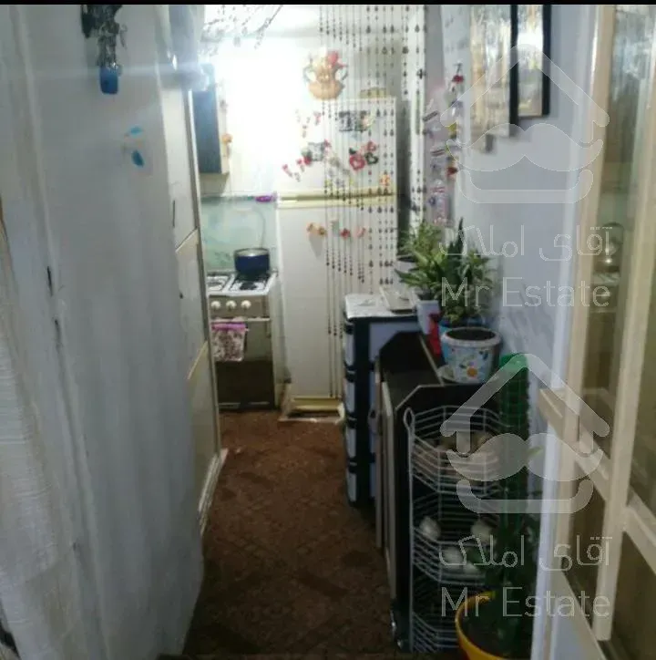 یک خانه2طبقه مجزا با سرویس جداگانه وسندتک برگ