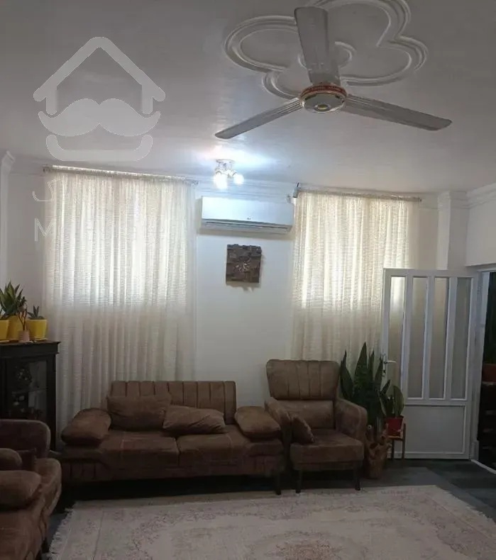 فروش خانه ویلایی ۷۵ متری ۲ خوابه در کوی حسینی