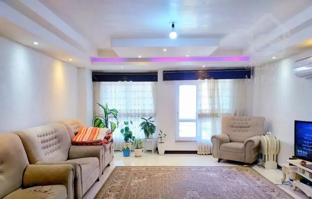 واحد ۱۰۰ متری خوش ساخت ساحلی با ویو دریا