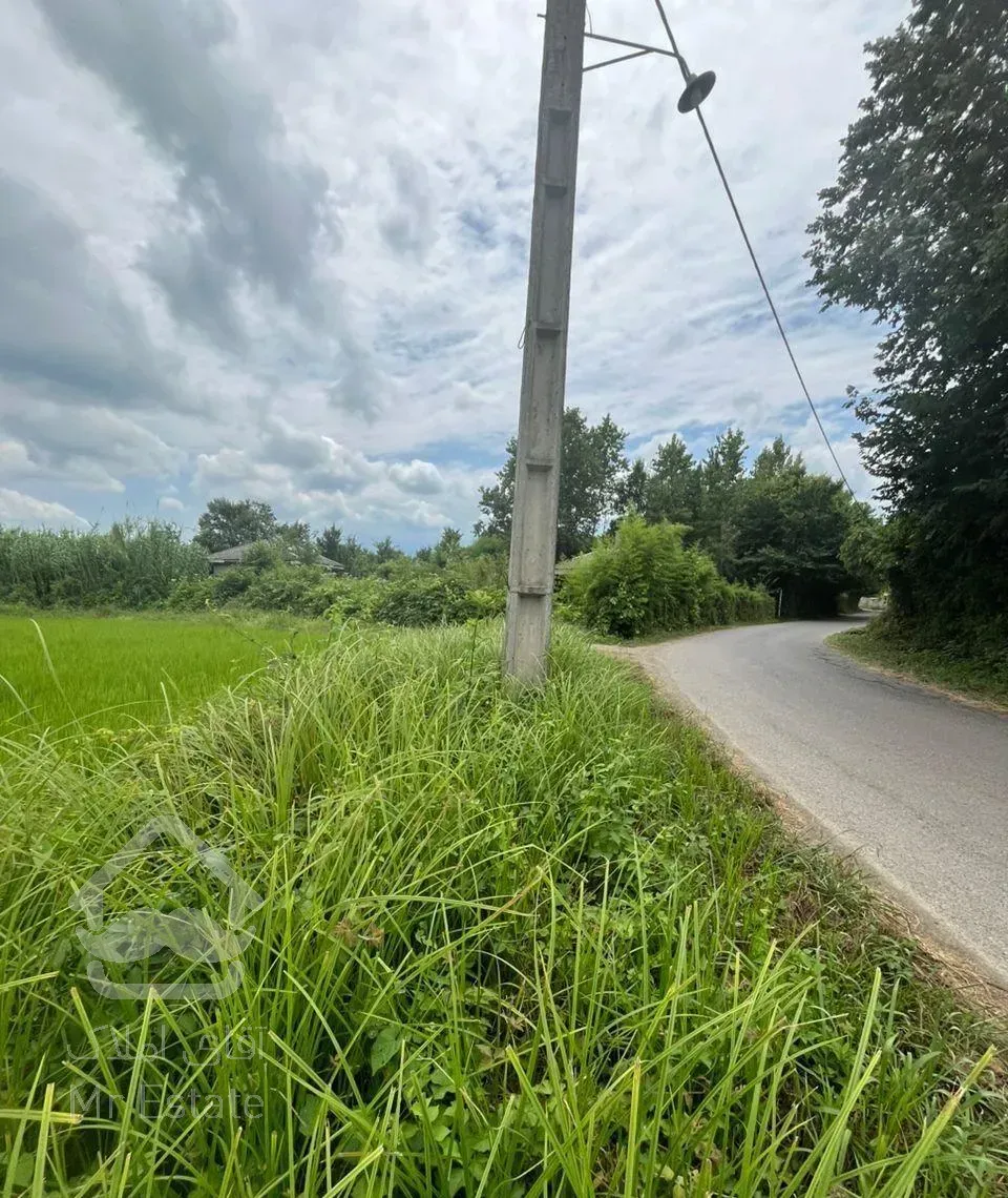 خانه و محوطه روستایی ۲۲۰۰ متری