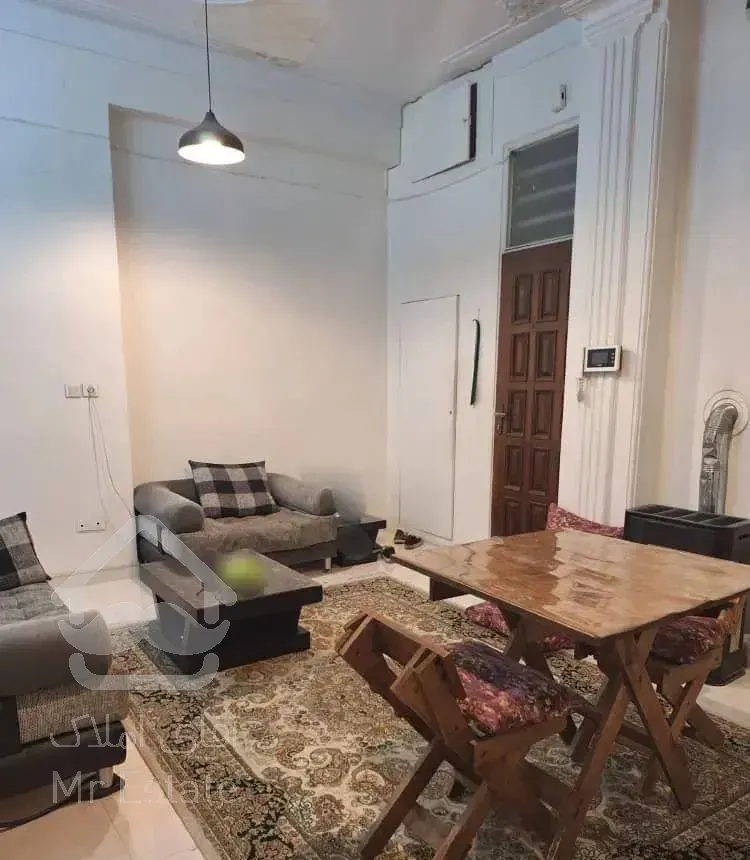 آپارتمان دو خوابه