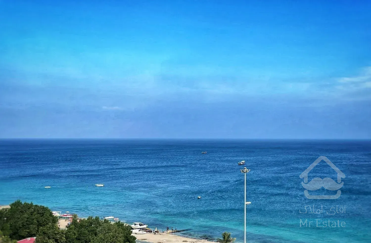 برج نگارستان / دید کامل دریا / اکازیون /طبقات بالا