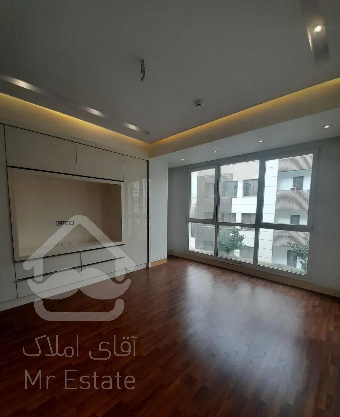 آپارتمان ۲۰۰متر/قلهک/سازه ای فاخر