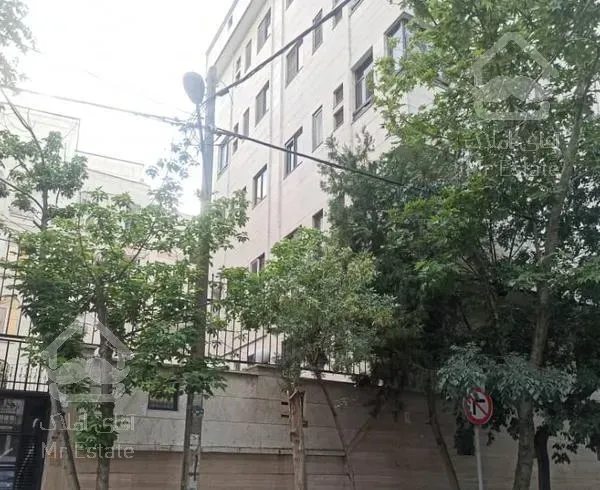 آپارتمان قیطریه چیذر  ندا ۱۷۵ متر