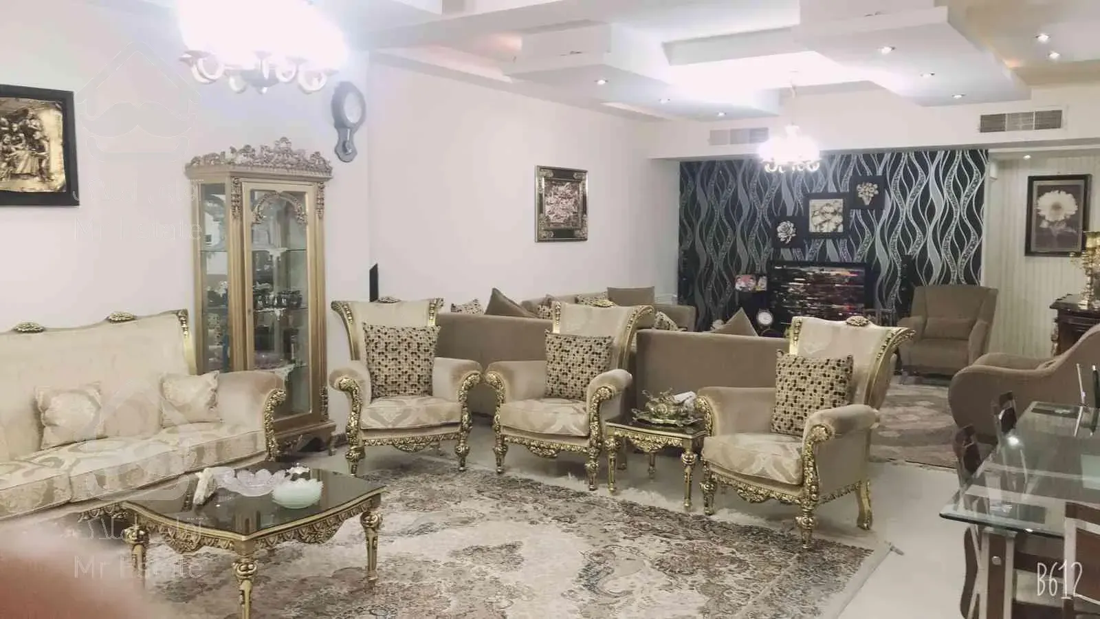 خرید آپارتمان سه خواب شمال کاشانی