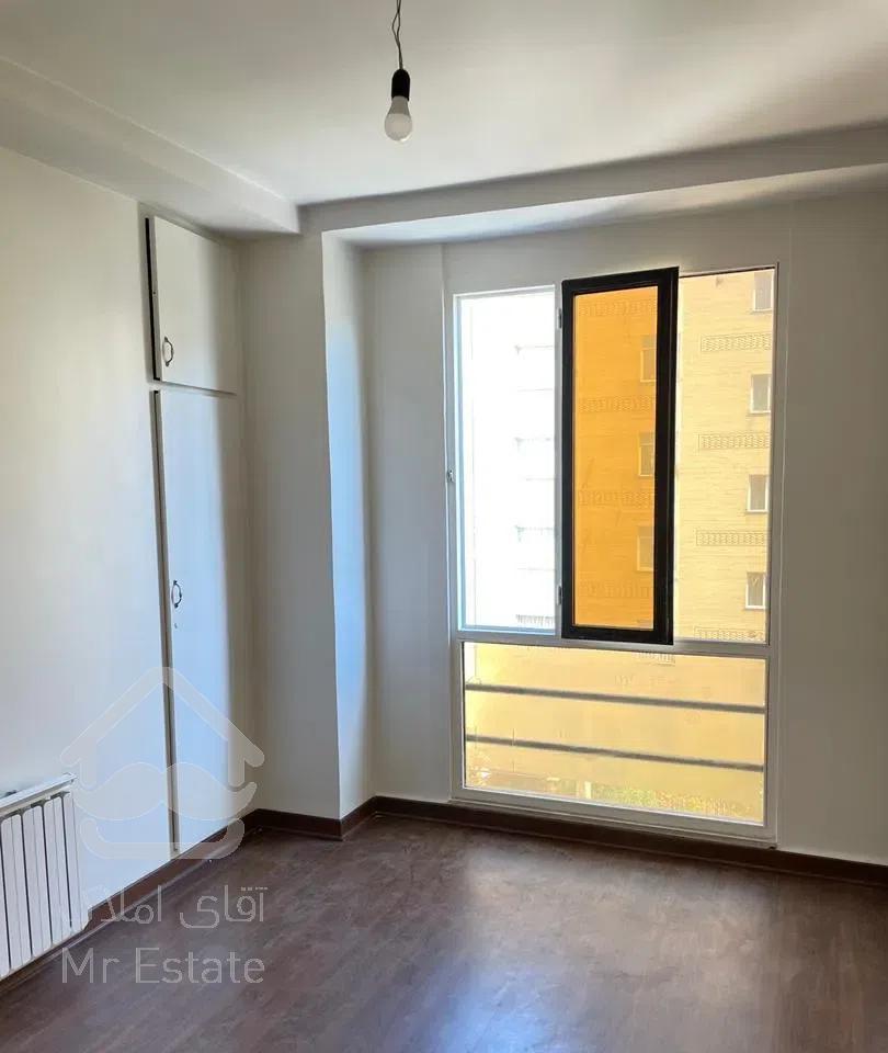 ۷۳ متر / ۲خوابه/ شمال بیمه/ کم واحد