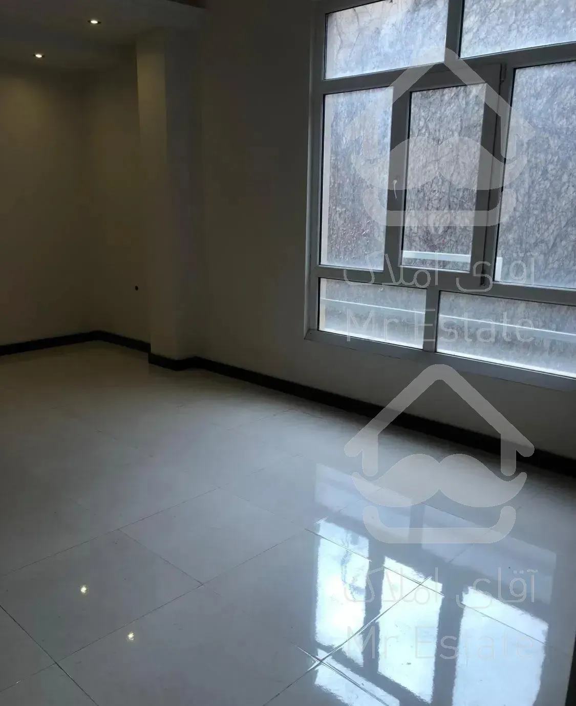 ازگل-۱۸۳متر آپارتمان کلید نخورده