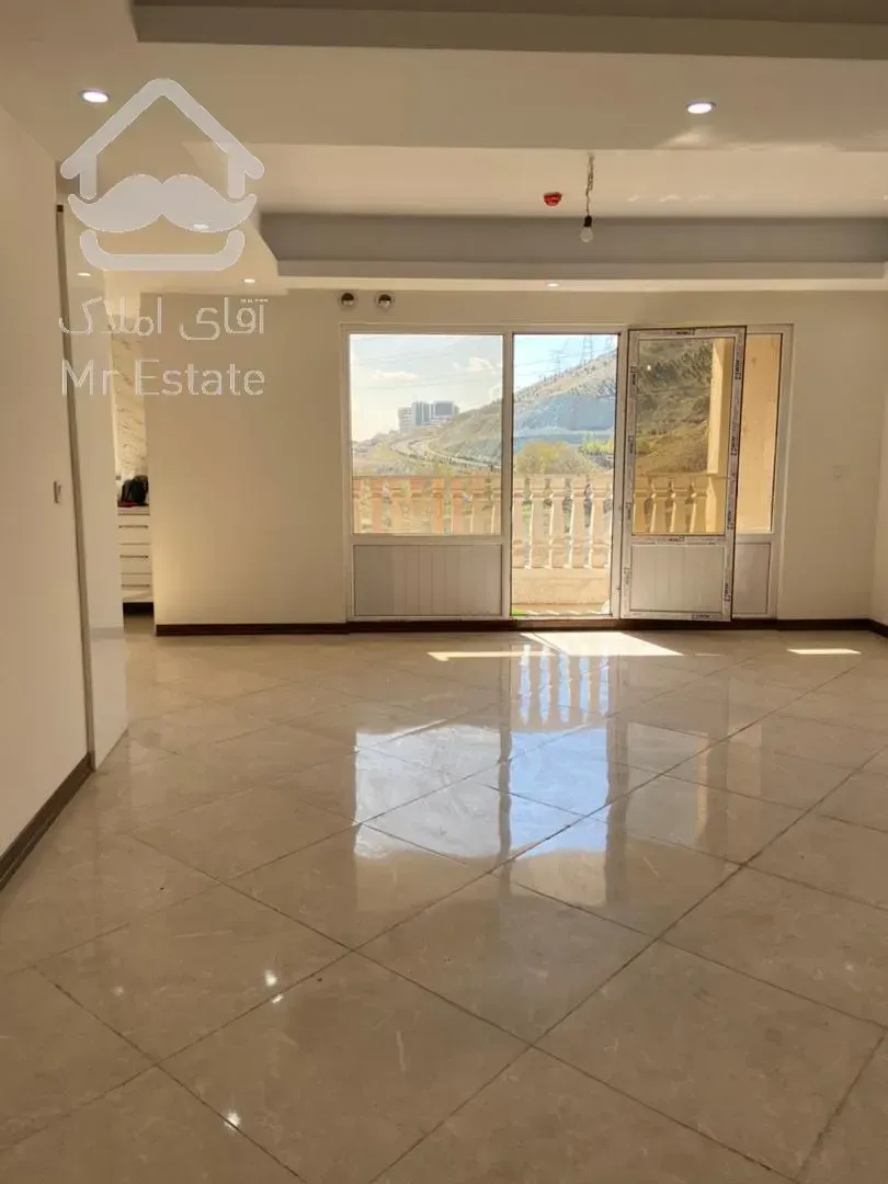 ۱۱۵ متر برج اعیان رونیکا