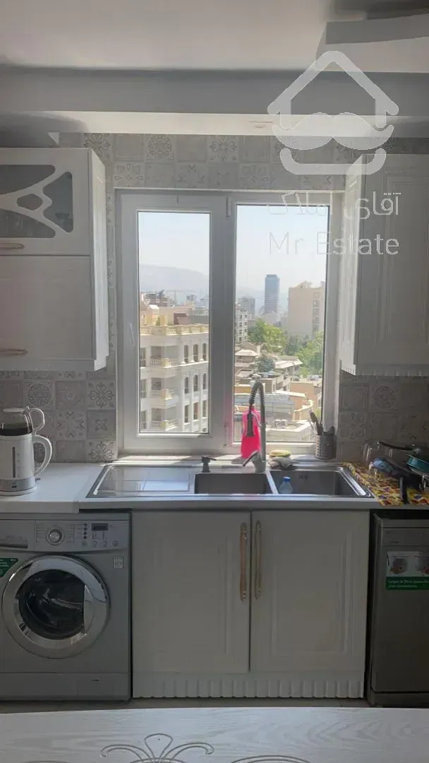 اجاره و رهن آپارتمان ولنجک 170  متر شیک