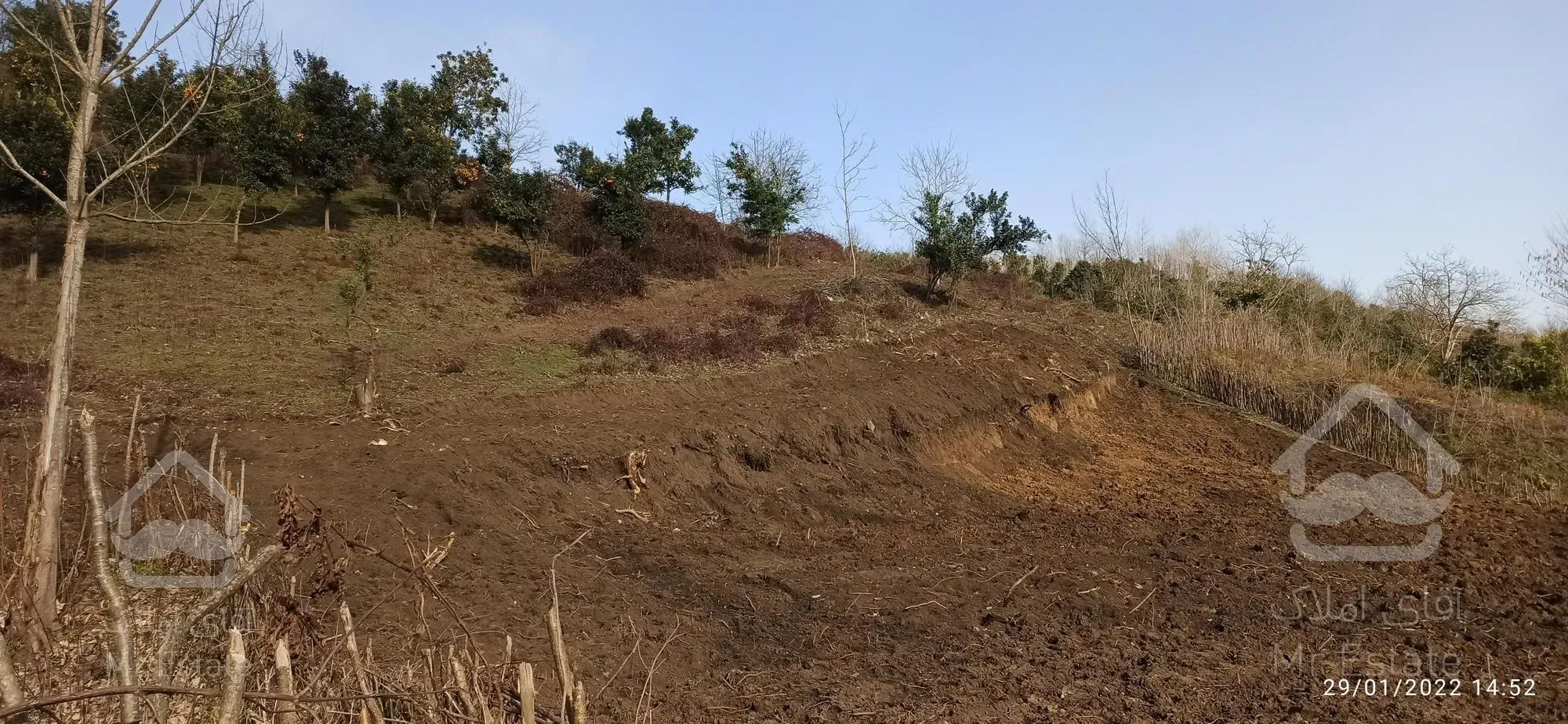 زمین لنگرود