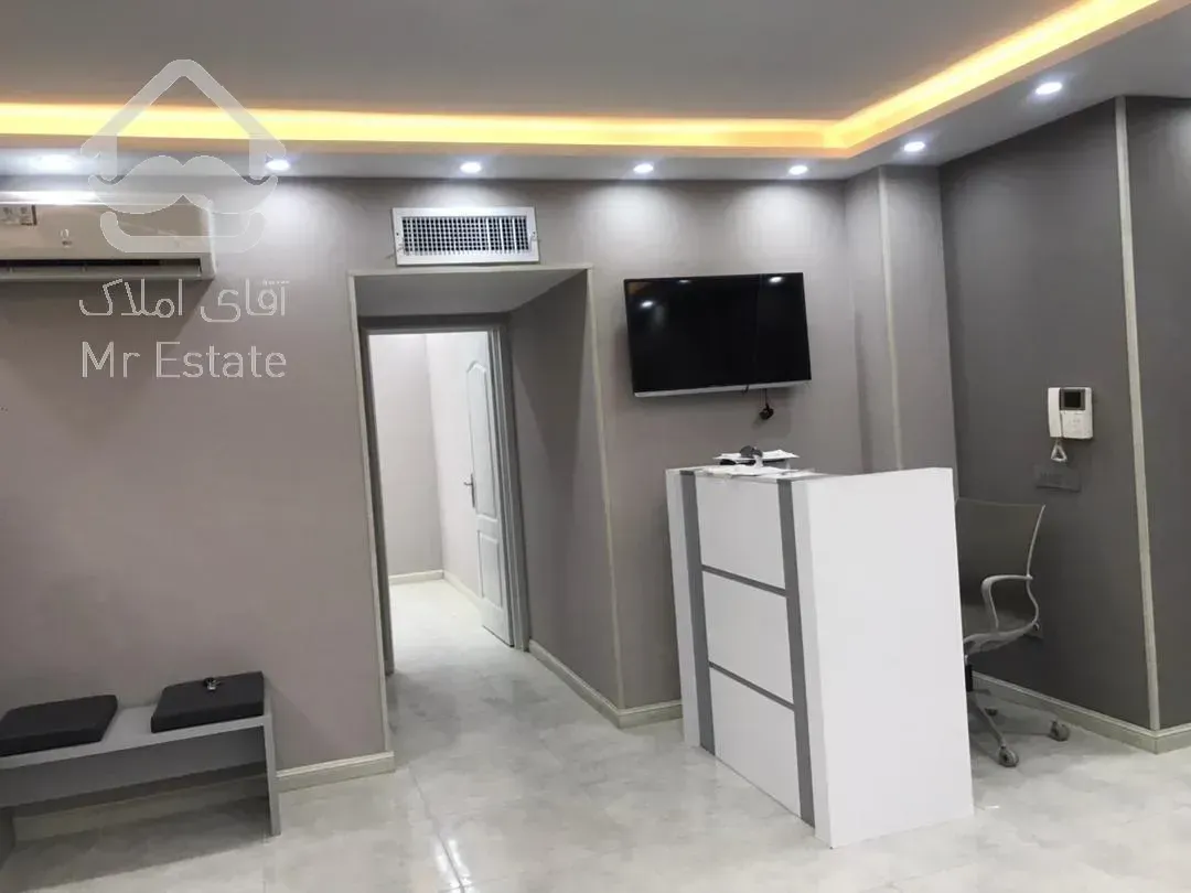 ۸۶ متر تابلوخور  صادقیه  مترو