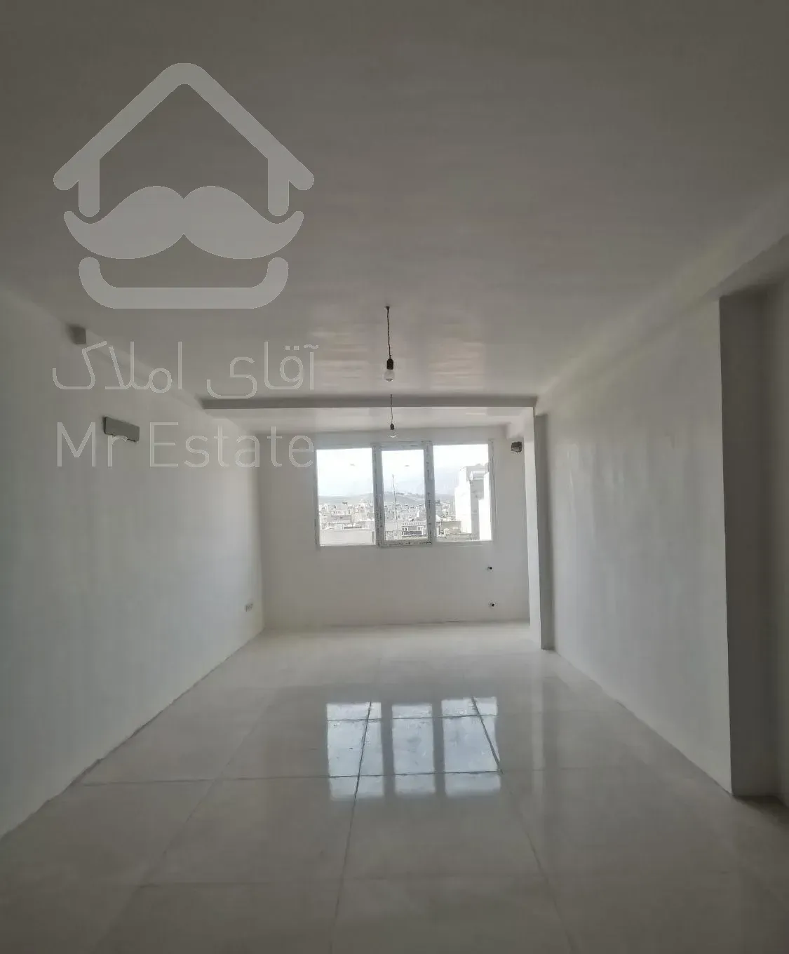 آپارتمان 1 خواب/ جنوبی/ خوش نقشه/ طلاییه