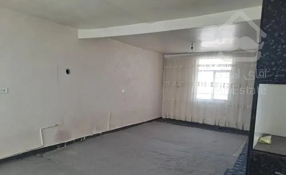 یک واحد یک خوابه با امکانات در نعمت اباد