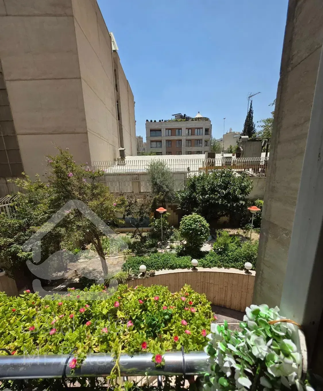 منظریه جنوبی.۱۵۷ متر.۳ خواب