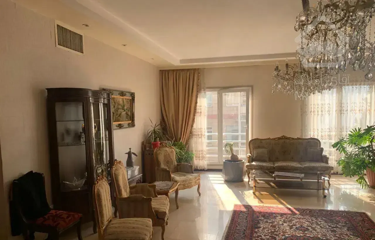 آپارتمان ۱۷۵ متری  پاسداران