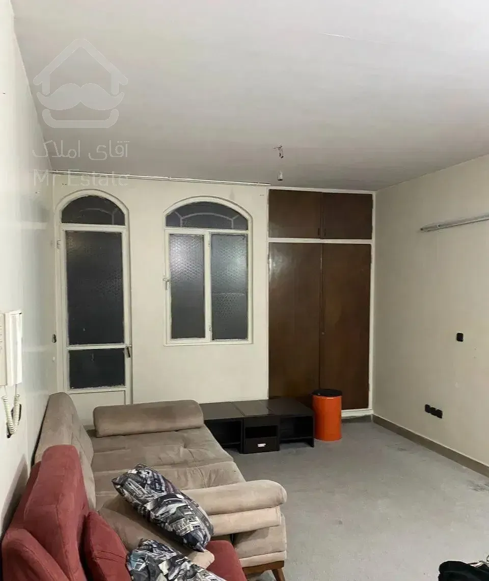 یک واحد آپارتمان ۷۰ متر یک خواب