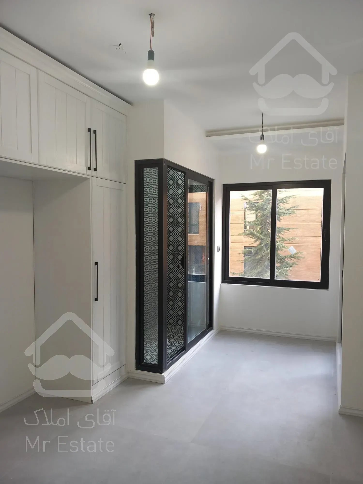 ۹۳ متر برج مسکونی، کامرانیه شمالی