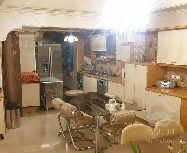 آپارتمان ۴ خوابه خوش نقشه نبش کامرانیه