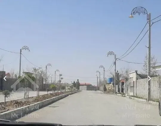 زمین 750 متری دور دیوار