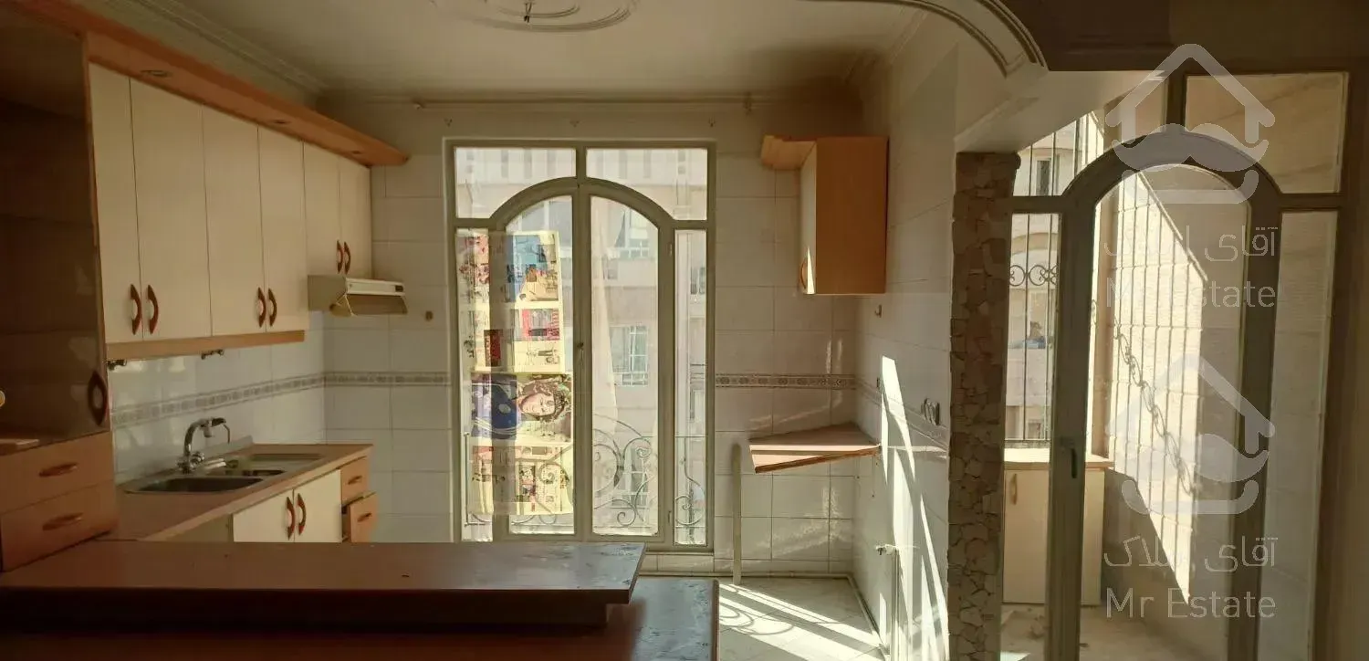 ۱۰۳متر ۲خوابه فلکه اول تهرانپارس فرعی دنج بهار