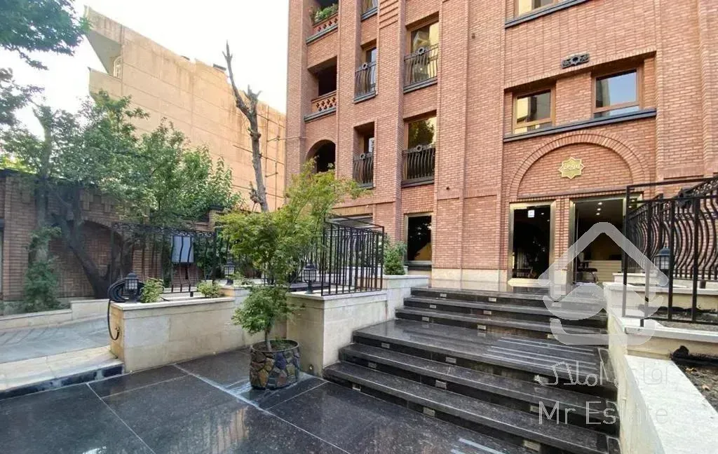 ۱۶۷ متر   برج زیبای قیطریه  فول مشاعات